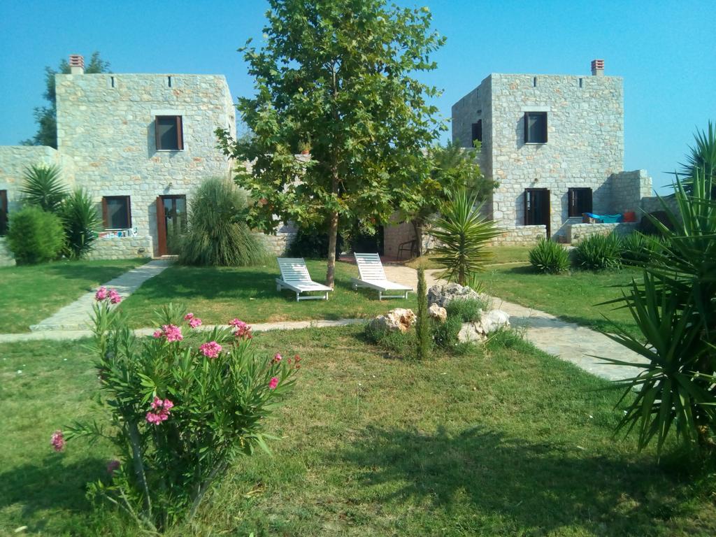 Villa Ktima Petalea à Gythio Extérieur photo