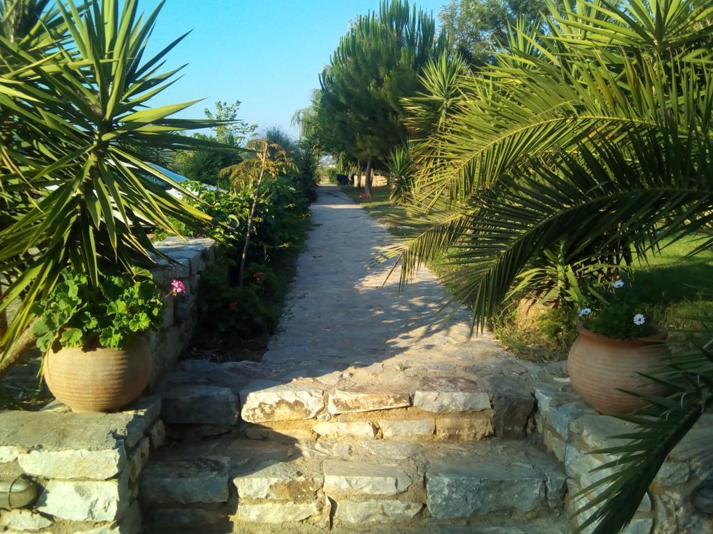 Villa Ktima Petalea à Gythio Extérieur photo