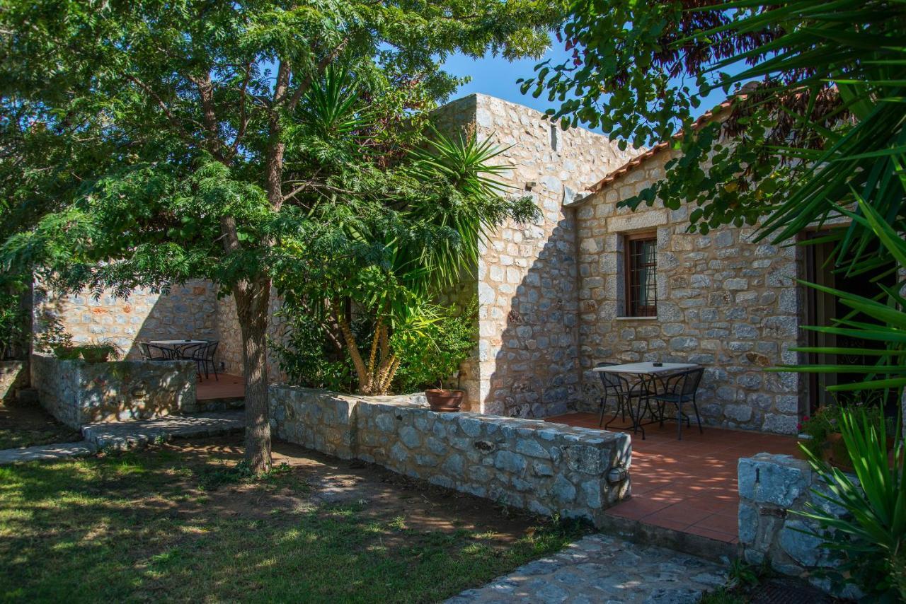 Villa Ktima Petalea à Gythio Extérieur photo