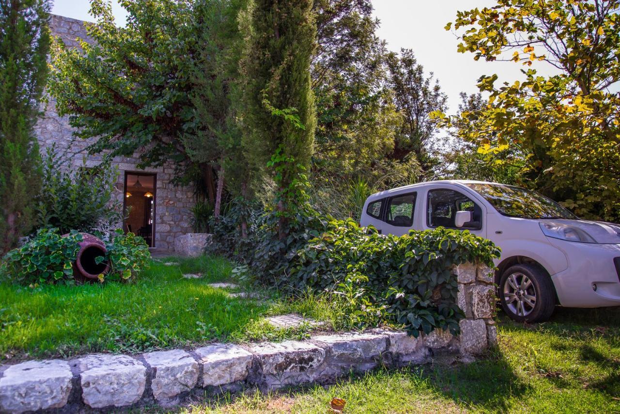 Villa Ktima Petalea à Gythio Extérieur photo