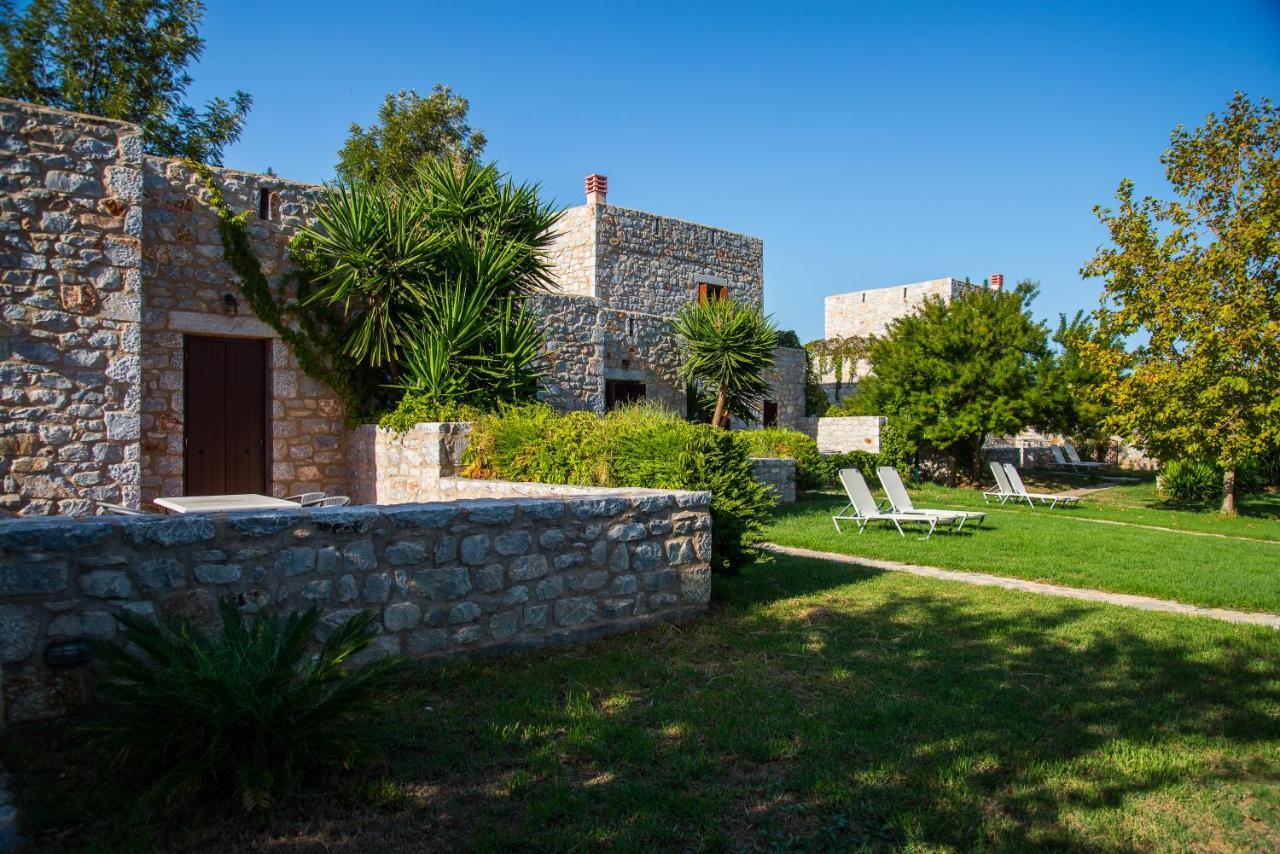Villa Ktima Petalea à Gythio Extérieur photo