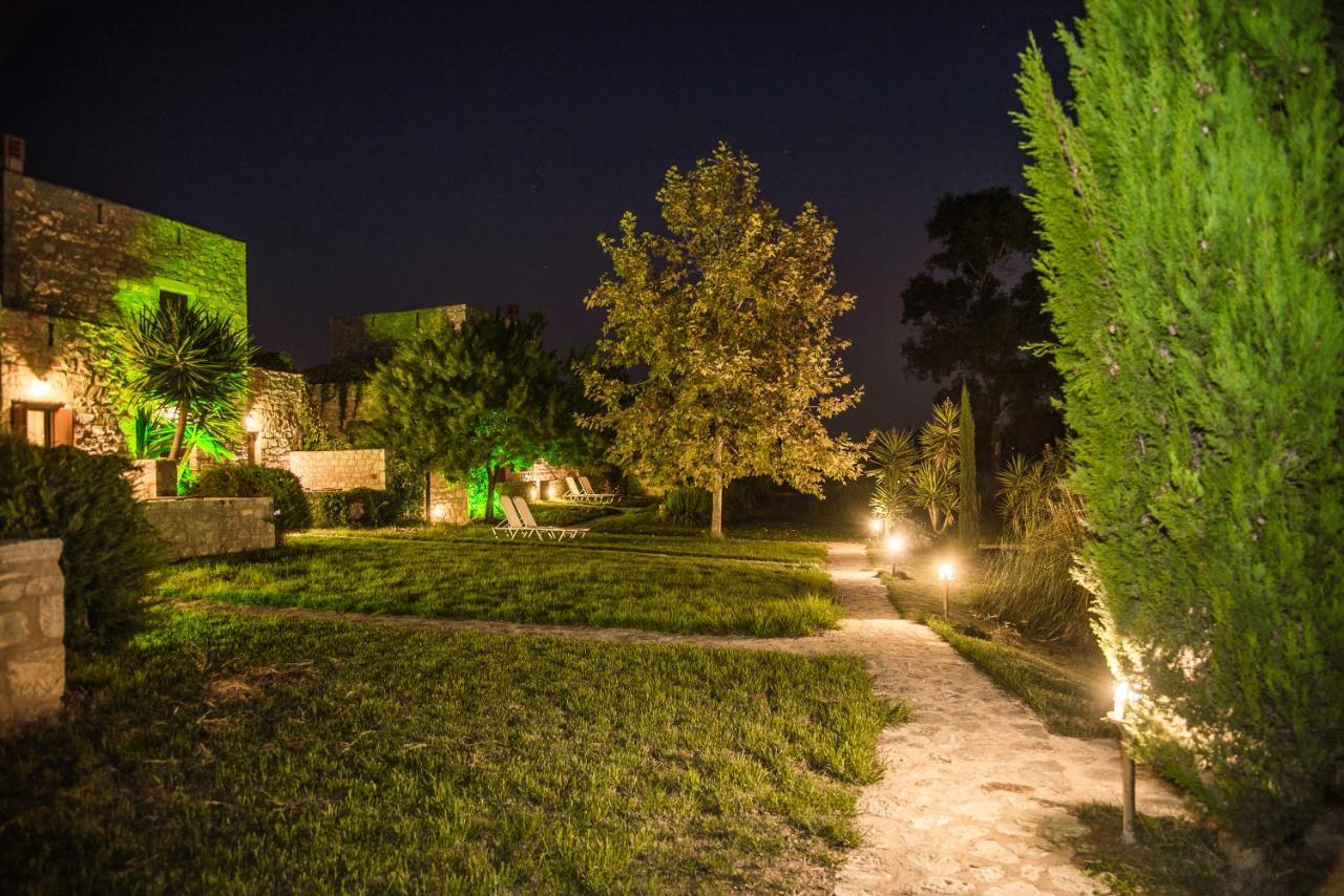 Villa Ktima Petalea à Gythio Extérieur photo