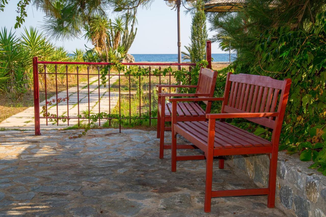 Villa Ktima Petalea à Gythio Extérieur photo